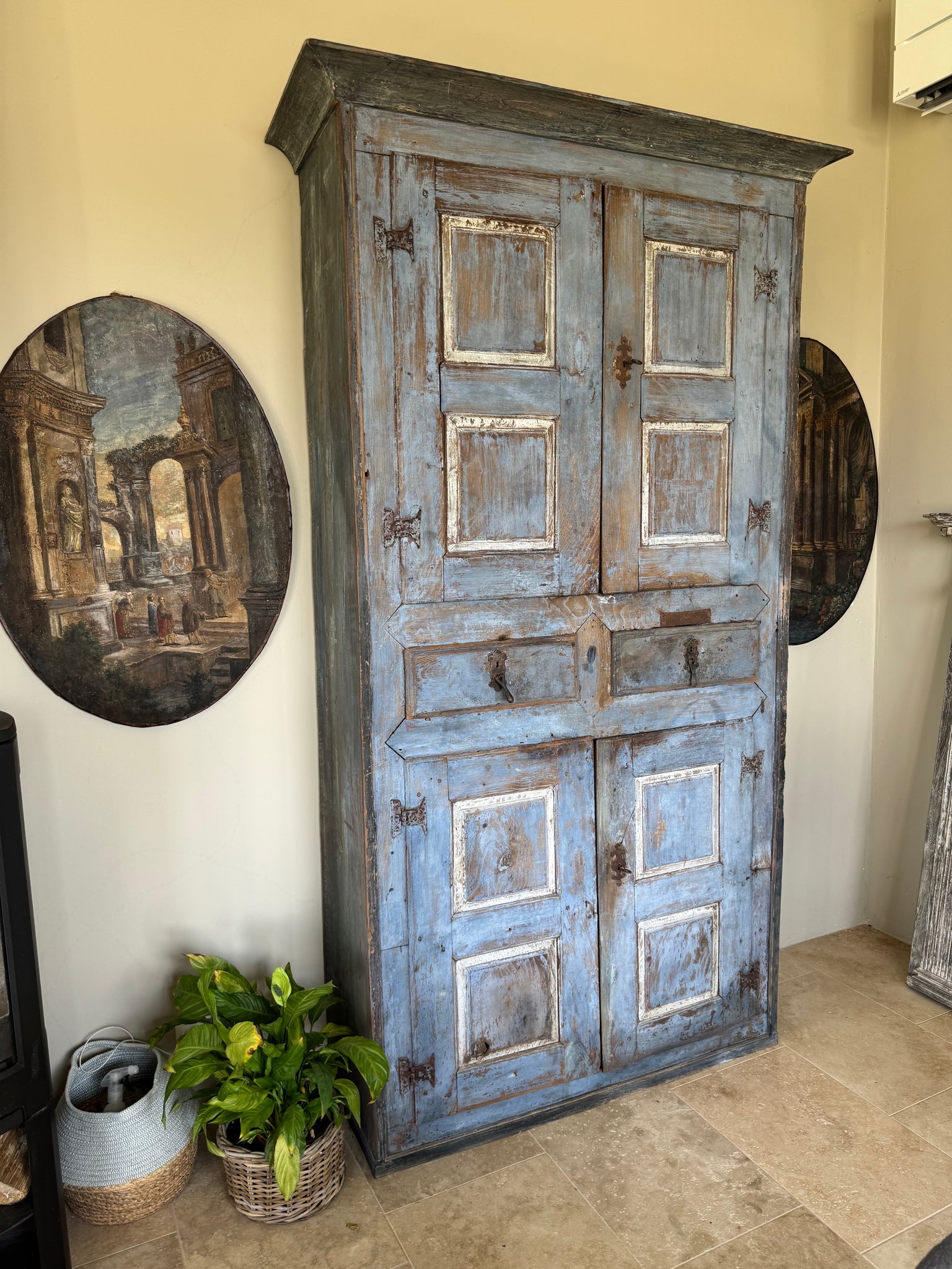 Spanish Cabinet