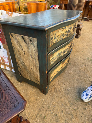 Venetian Commode