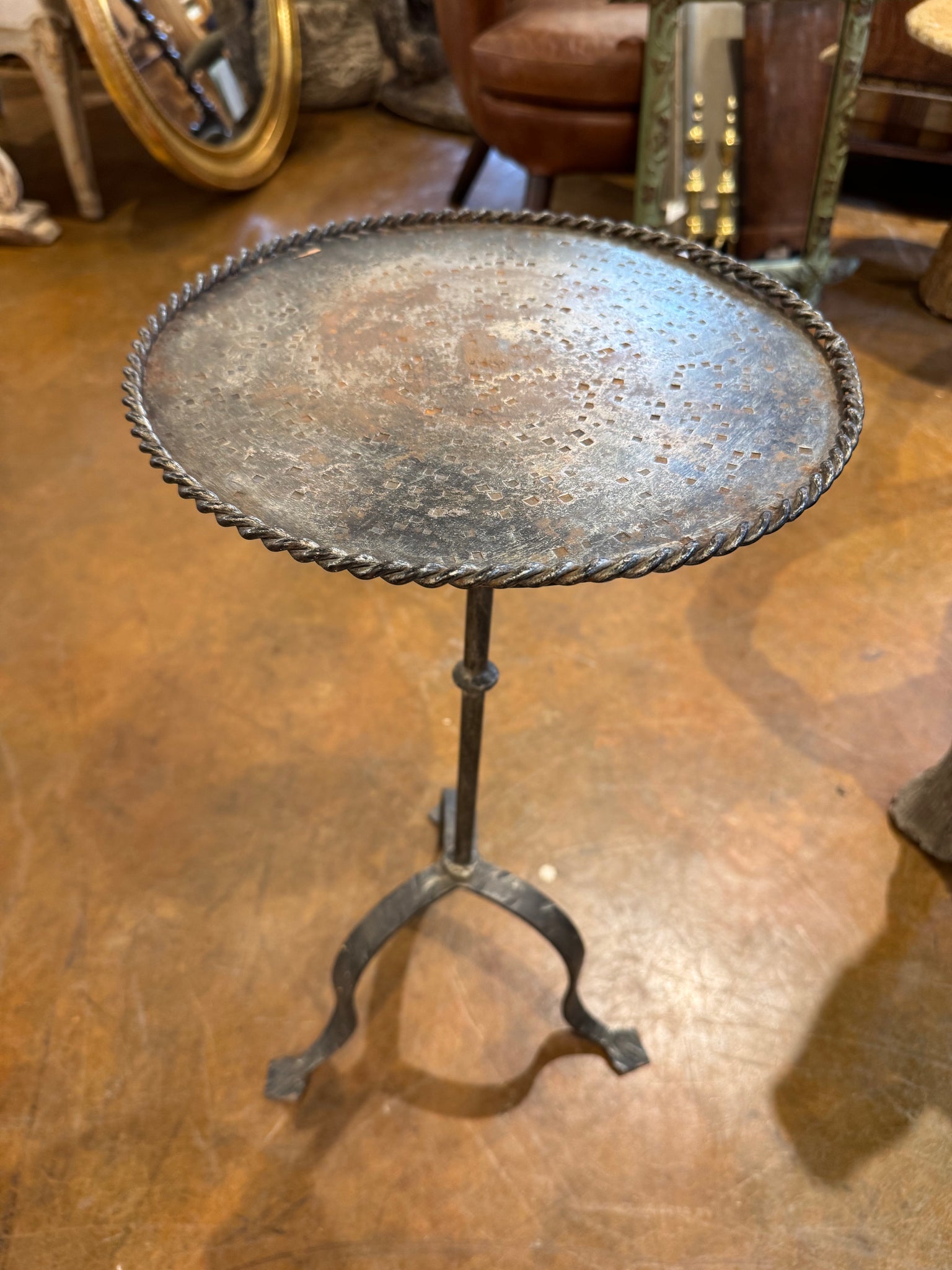 Martini Table