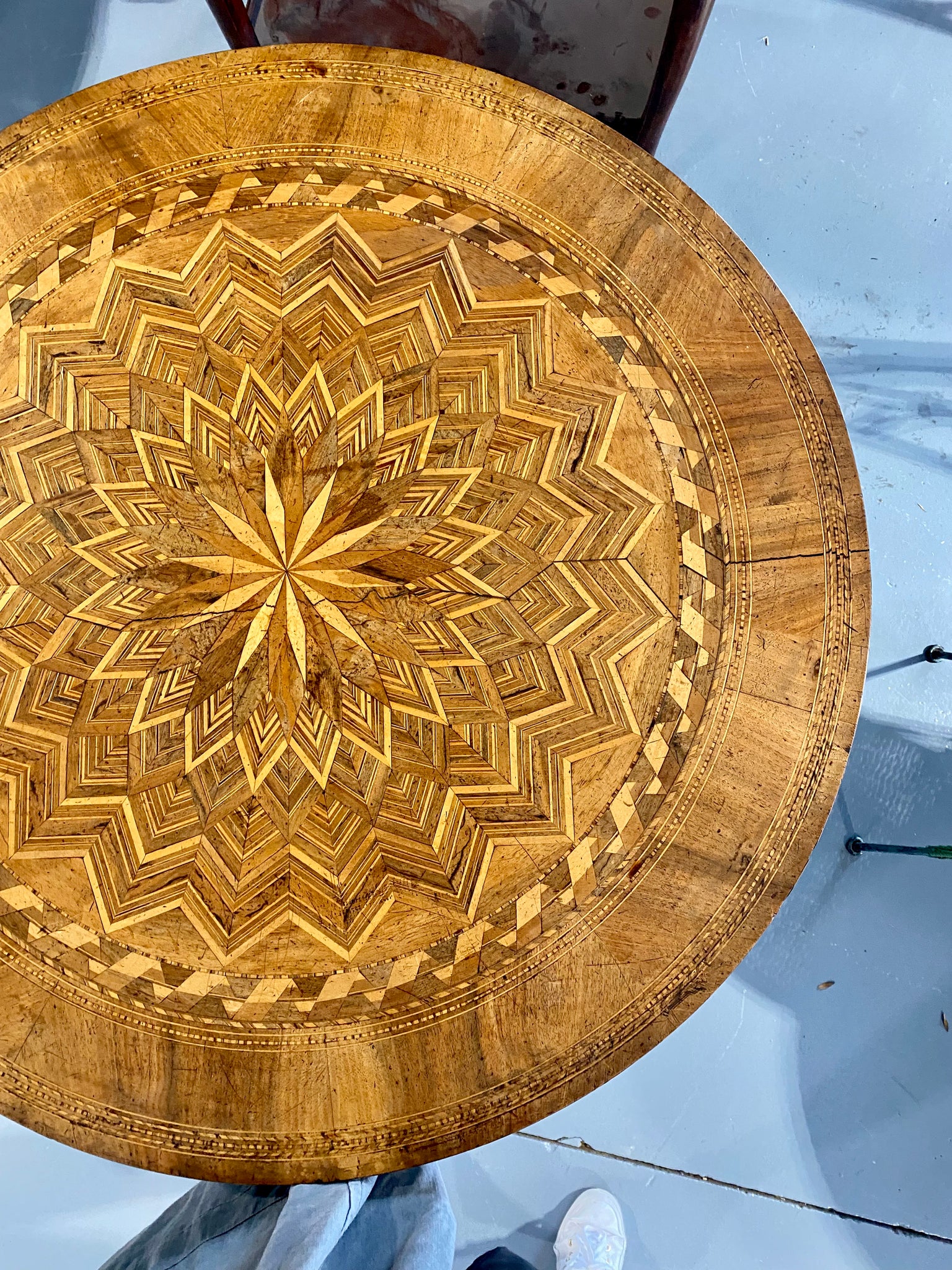 French Inlaid Round Table