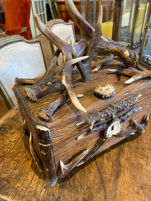French Box w Antlers